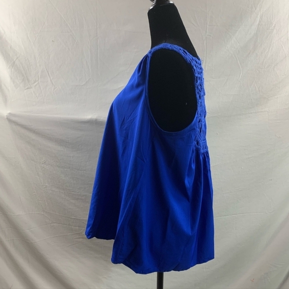 Blue Boho Crochet Sleeveless Blouse - Picture 7 of 8